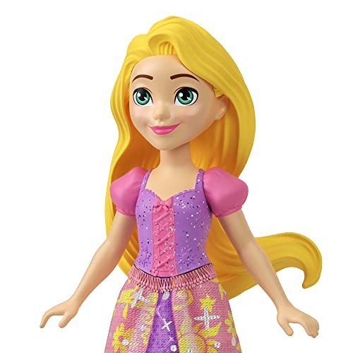 Disney Princess Small Doll Princess Party with 6 Posable Dolls and 13 Tea Time Accessories