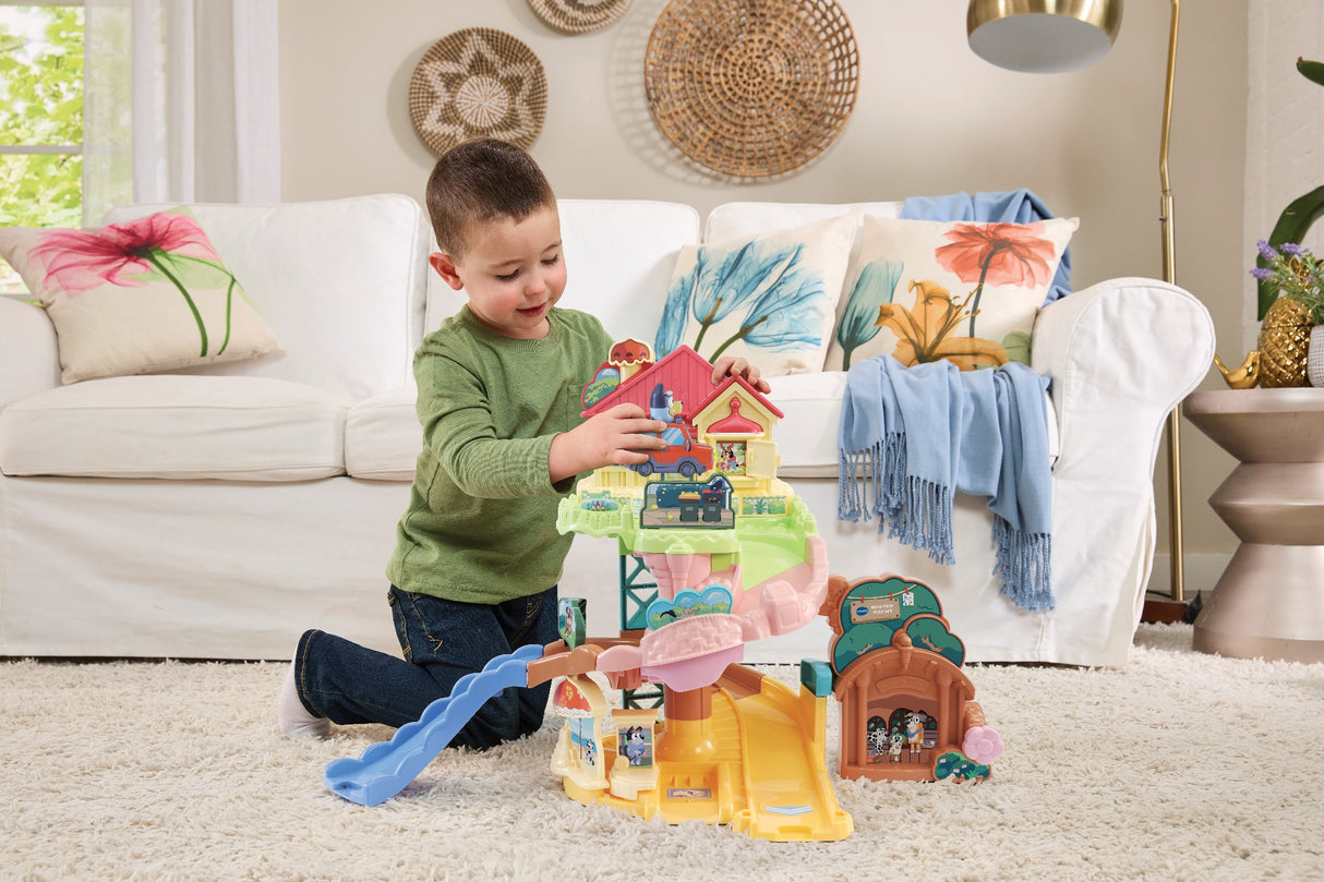 Vtech Toot-Toot Drivers Bluey Road Trip Play Set