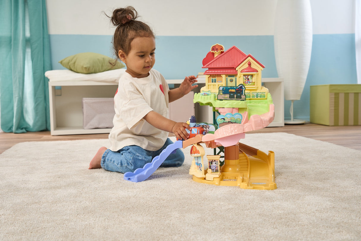 Vtech Toot-Toot Drivers Bluey Road Trip Play Set