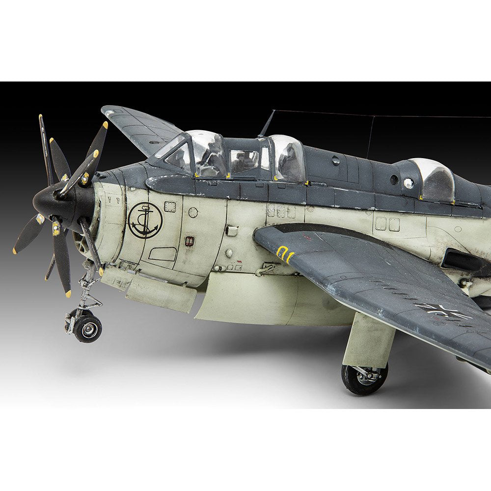 Revell 1/72 Fairey Gannet as.1/as.4