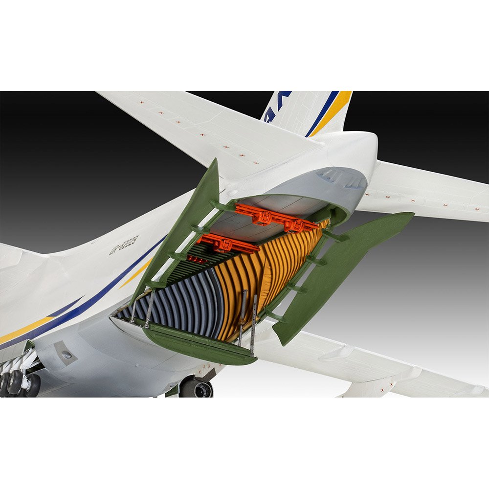 REVELL ANTONOV AN-124 RUSLAN