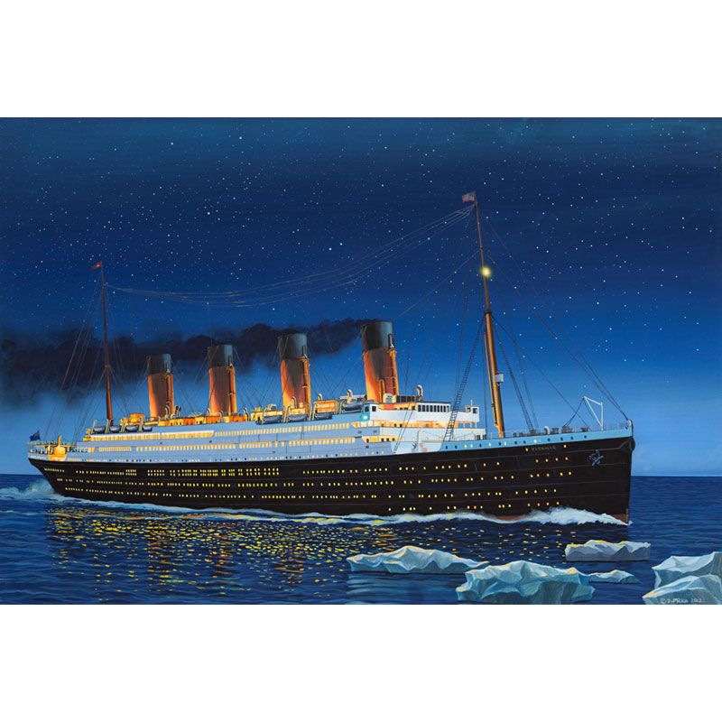 Revell 1/700 R.M.S. Titanic