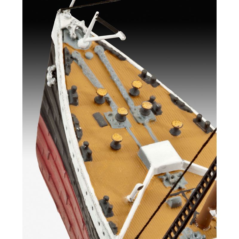 Revell 1/700 R.M.S. Titanic