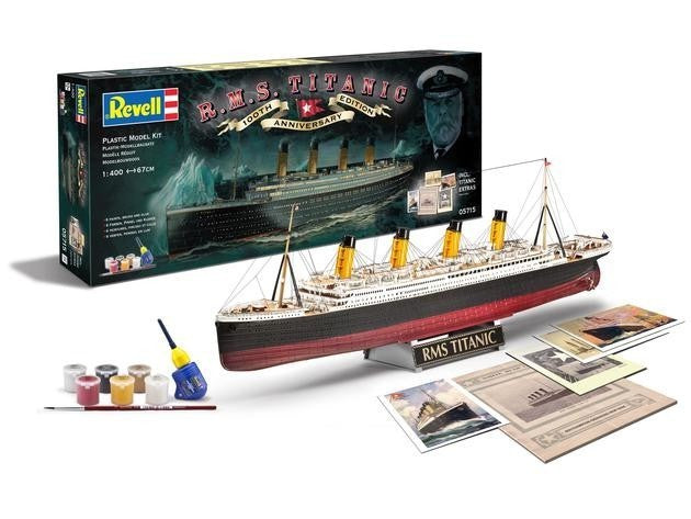 REVELL 100TH ANNIVERSARY OF THE TITANIC 1:400