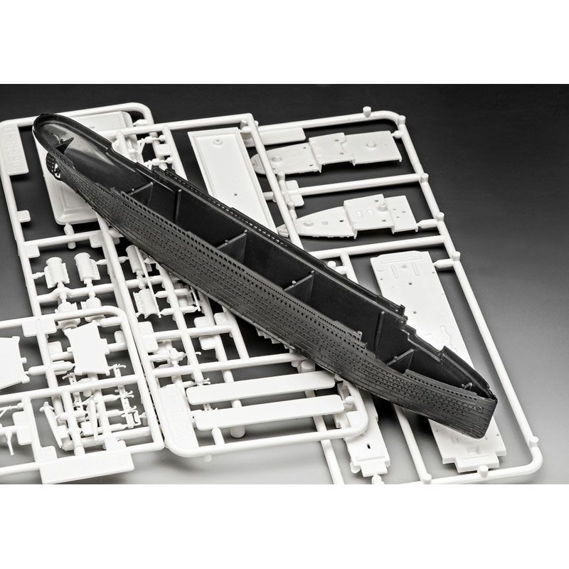 Revell 1/1200 R.M.S. Titanic
