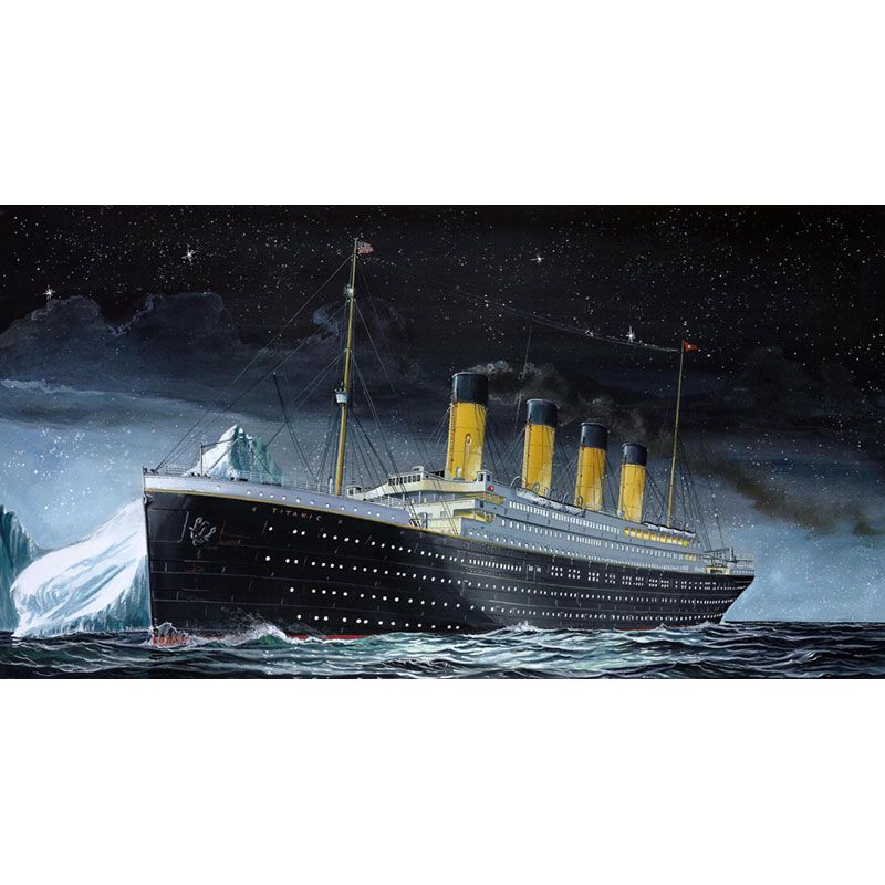 Revell 1/1200 R.M.S. Titanic