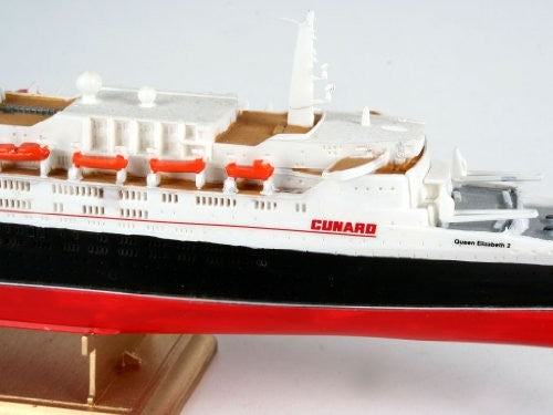 Revell 1/1200 Queen Elizabeth II