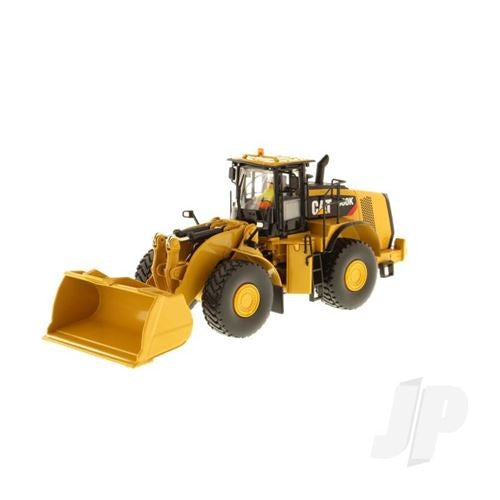 Diecast Masters 1/50 Caterpillar 980K Wheel Loader Material Handling