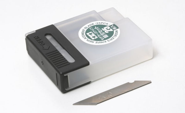 Tamiya Craft Tool Series No.75 Modeler's Knife Spare Blade 25 Piece