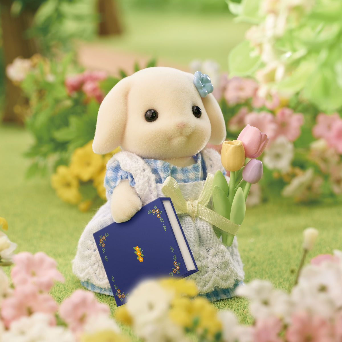 Sylvanian Families - Flora Rabbit Family