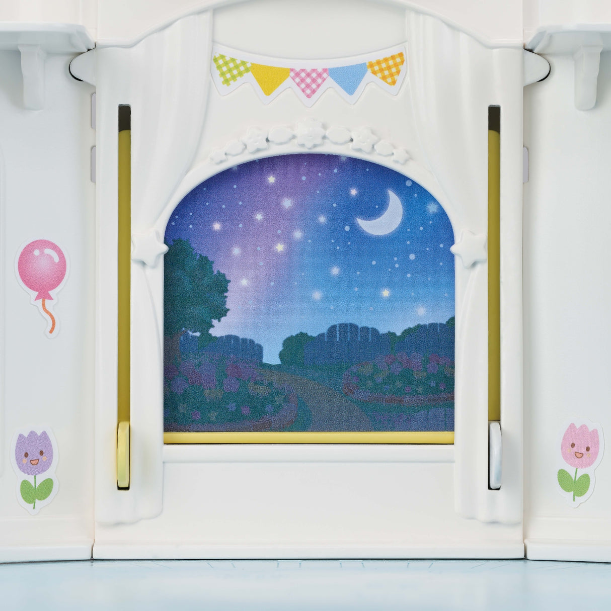 Sylvanian Families Sunny Castle Nursery