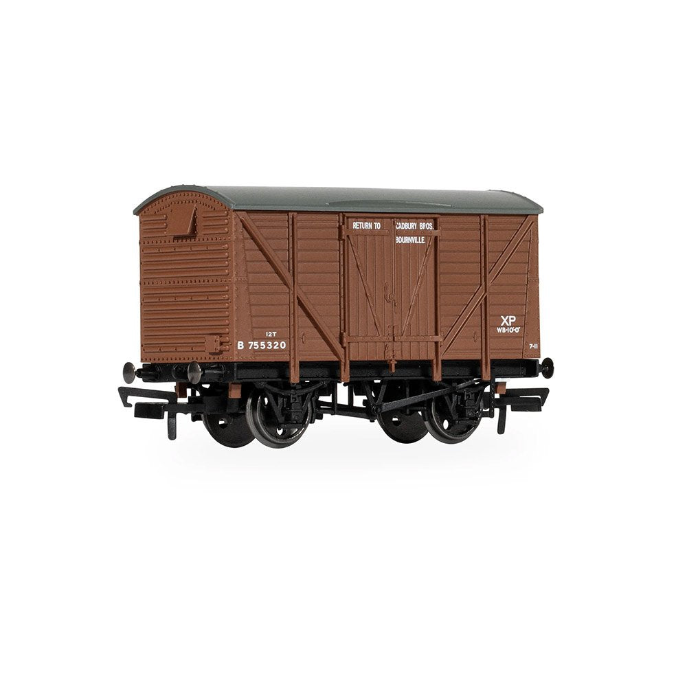 Hornby BR EX SR Box Van Cadbury B755320