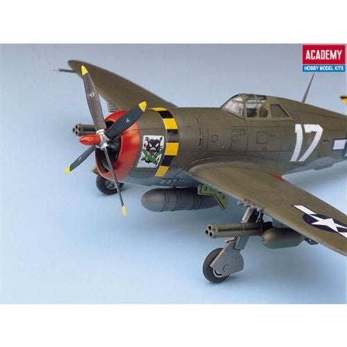 Academy 1/72 P-47D Razor-Back Thunderbolt Plastic Model Kit 12492