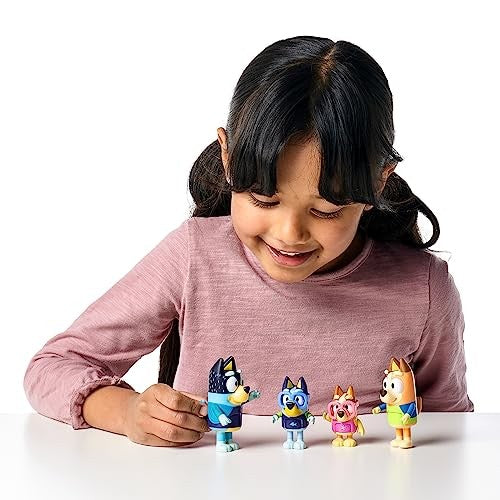 Bluey S7 Figure 4pk - Family Beach Day