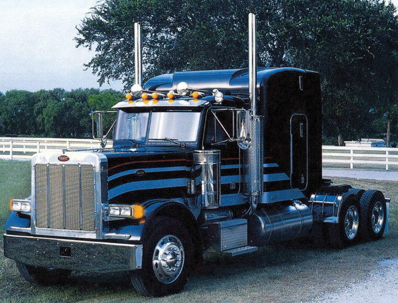 Italeri 1/24 Peterbilt Classic Model 378 'long Hauler'