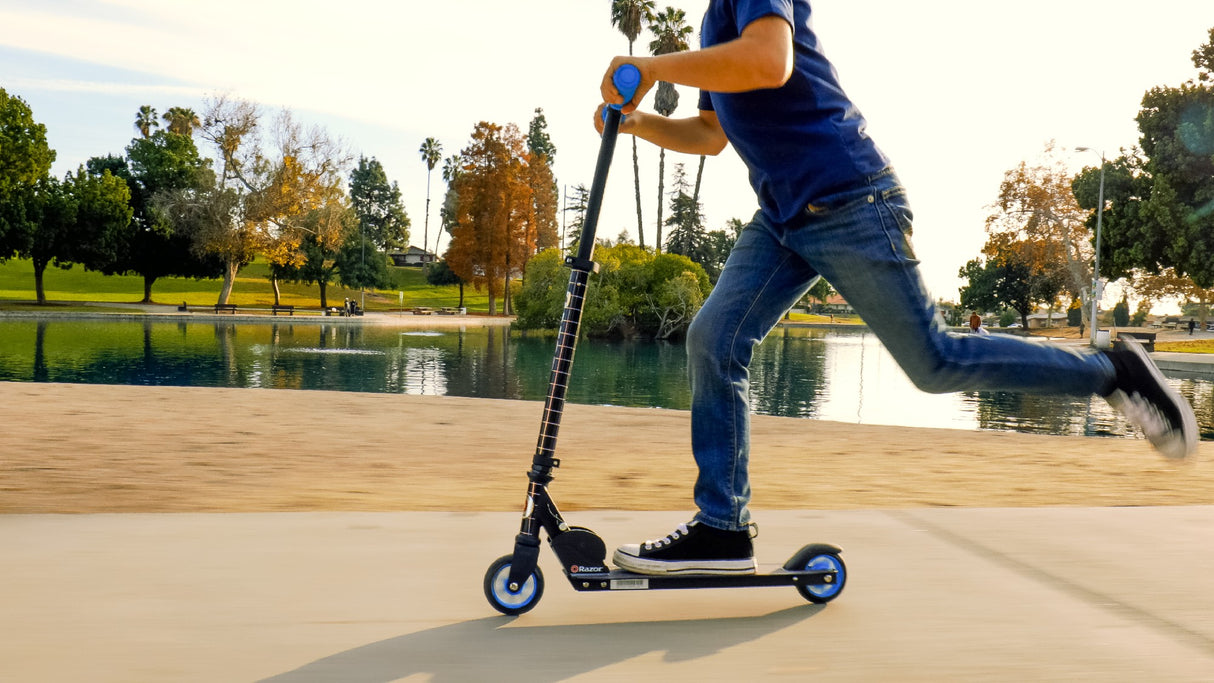 Razor A Scooter Special Edition - Synthwave