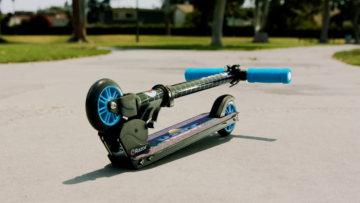 Razor A Scooter Special Edition - Synthwave
