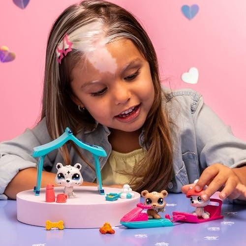 Littlest Pet Shop- Snowy Day Play Pack
