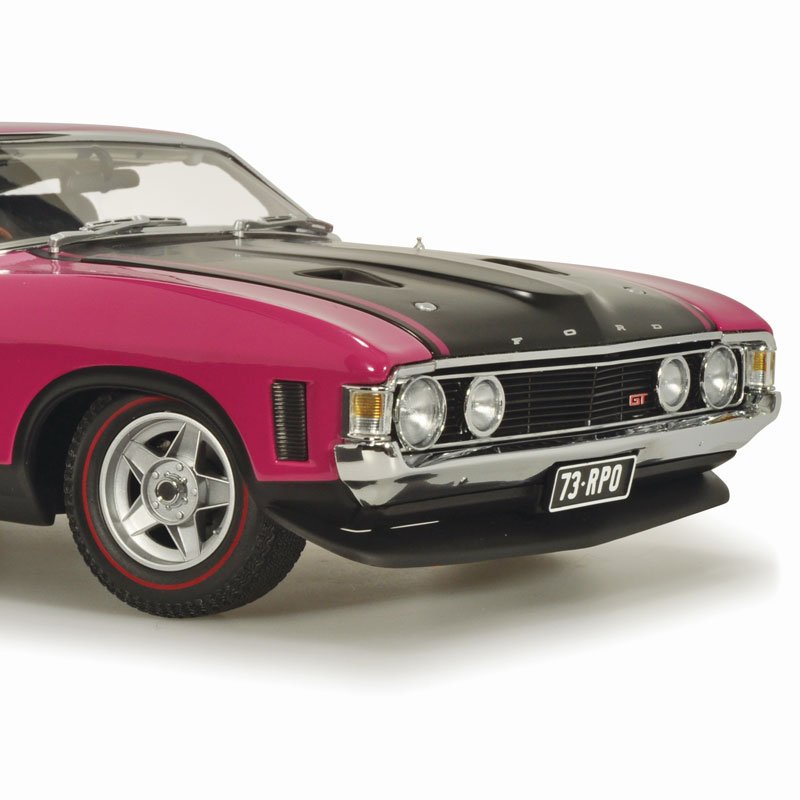 1/18 Ford Xa Falcon Rpo83 Coupe - Wild Plum