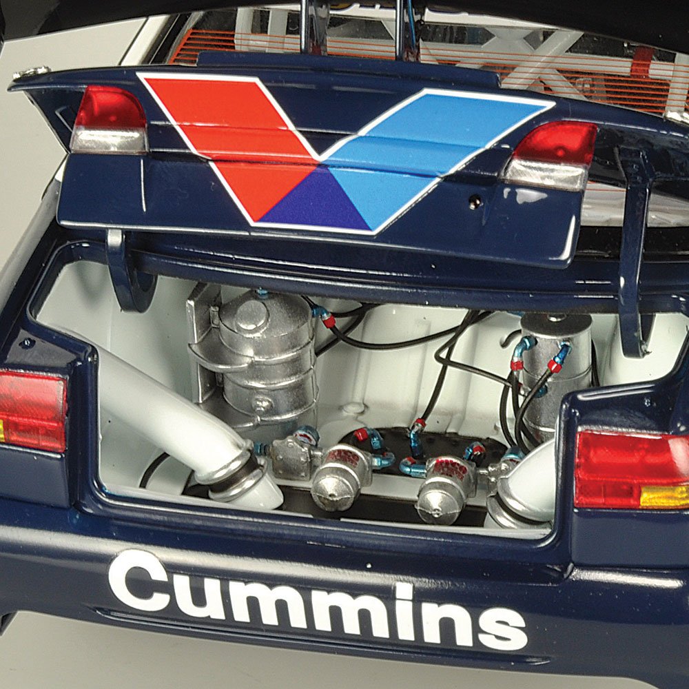 Classic Carlectables 1/18 Holden VS Commodore 1999 Calder Park Valvoline