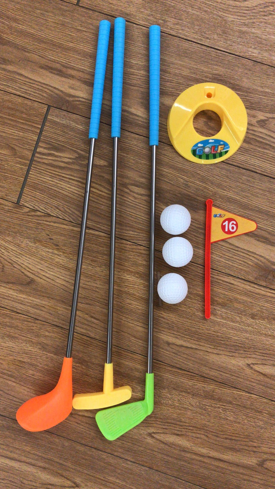 Golf Set Metal 3 Clubs And Balls