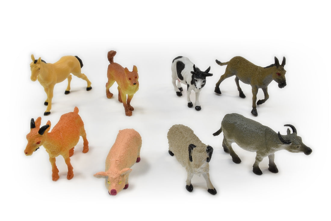 PETERKIN FARM WORLD 8PC FIGURES