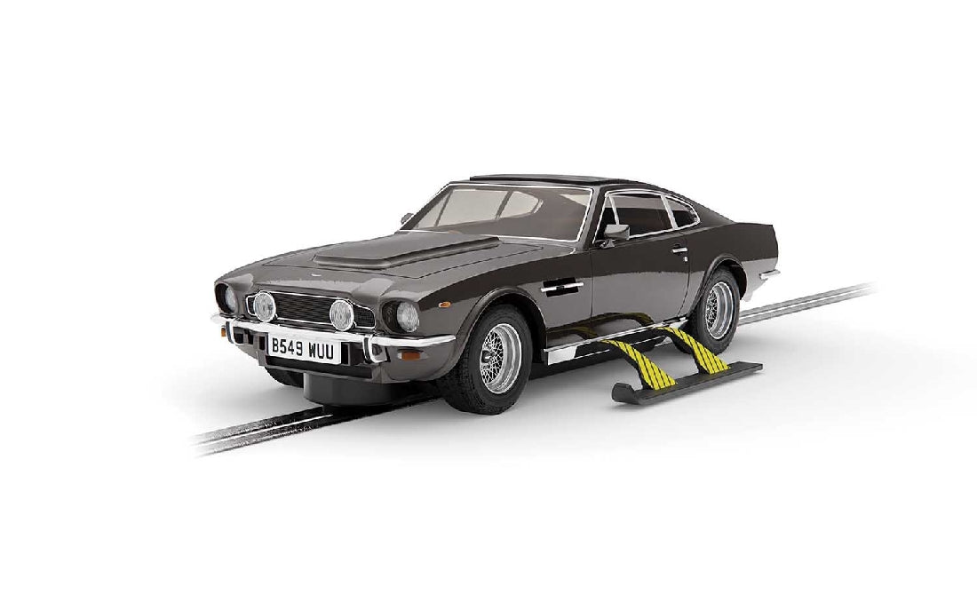 Scalextric James Bond Aston Martin V8 - The Living Daylights