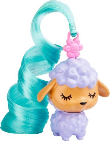 Barbie Extra Pet & Fashion Pack With 6 Pieces Including Pet Lamb, Pet Accessories & Fashion Pieces For Barbie Do Multi