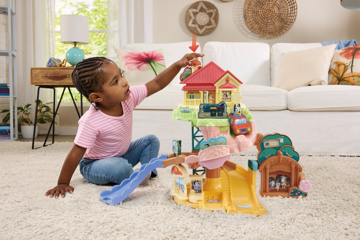 Vtech Toot-Toot Drivers Bluey Road Trip Play Set