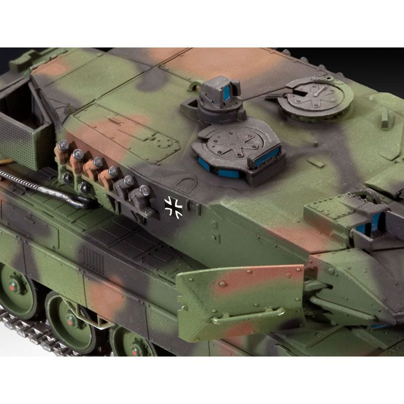 Revell 1/72 Leopard 2a6/a6m
