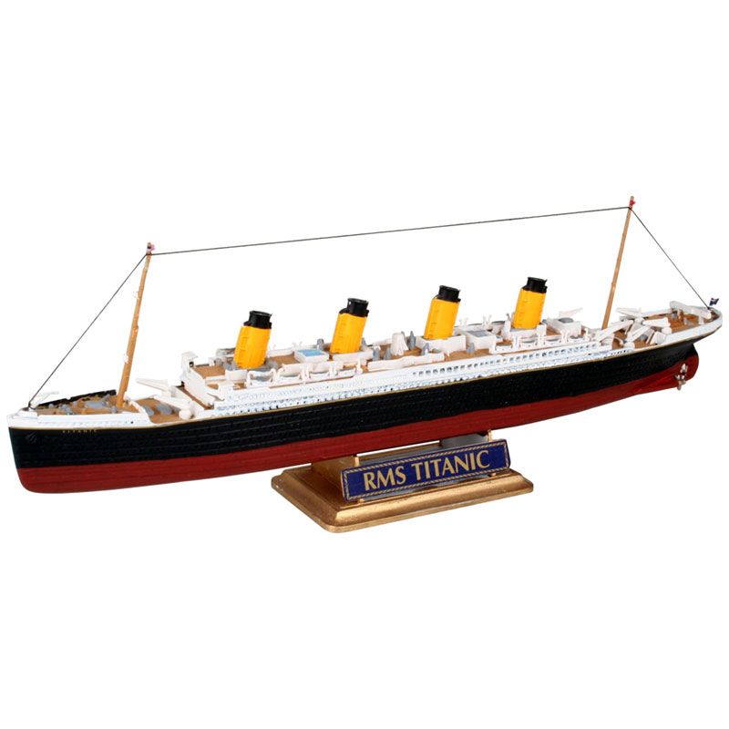 Revell 1/1200 R.M.S. Titanic
