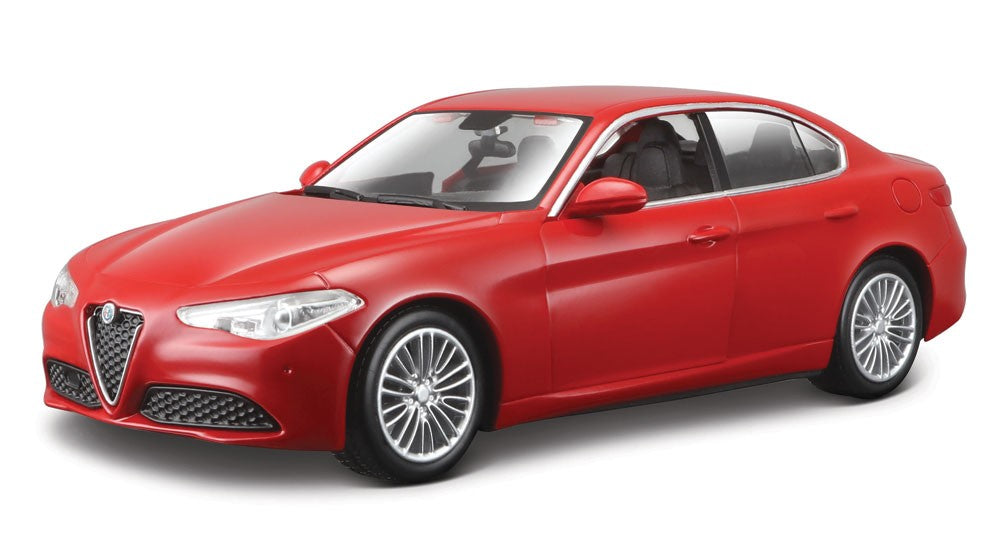 Burago 1/24 Alfa Romeo Giulia (2016)
