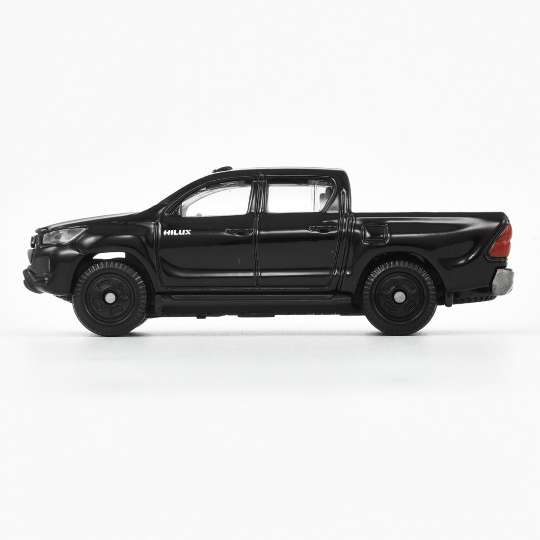 Tomica No.67 Toyota Hilux
