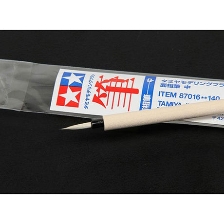 TAMIYA POINTED BRUSH - MEDIUM