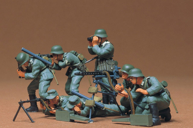 Tamiya 1/35 German Machine Gun Troops Infantry