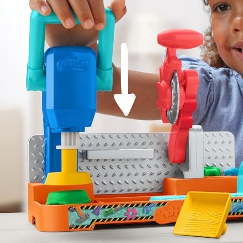 Play-Doh Stamp & Saw Tool Bench Playset, Construction Toys for Boys & Girls 3 Years & up, Kids Arts & Crafts