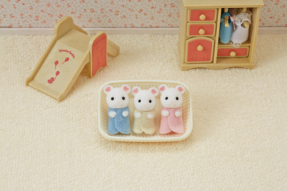 Sylvanian Families Marshmallow Mouse Triplets