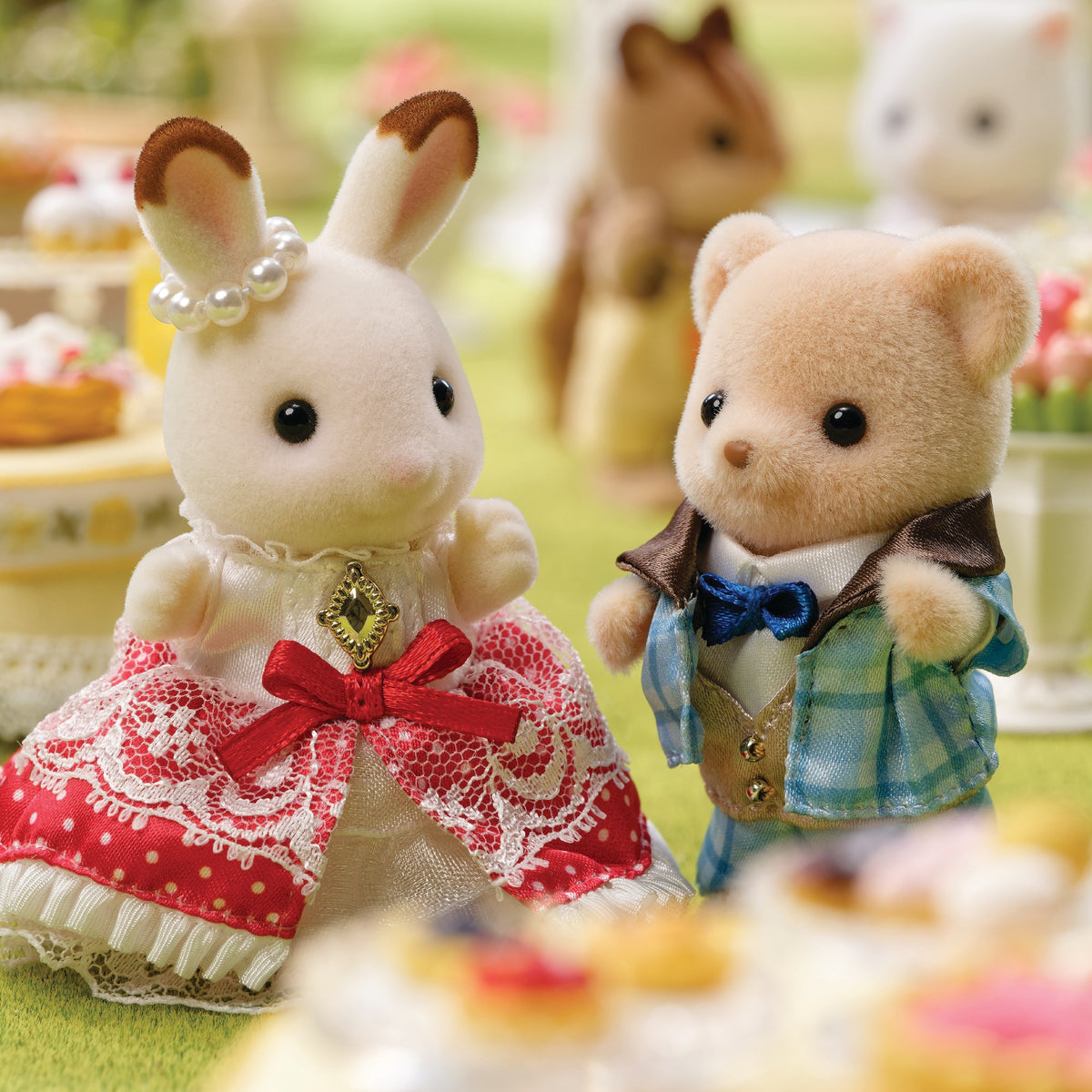 Sylvanian Families - Freya & Theo