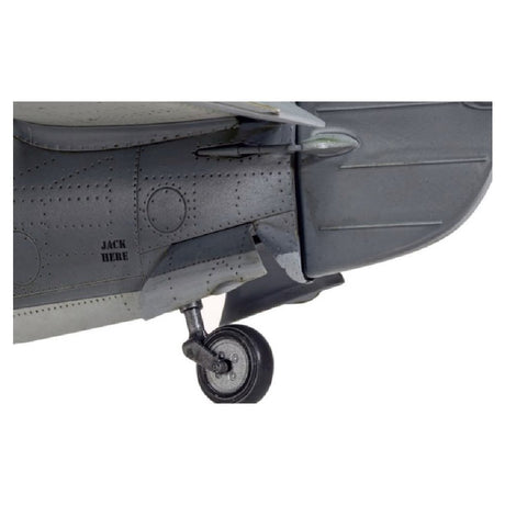 Airfix 1/24 Supermarine Spitfire Mk.viii