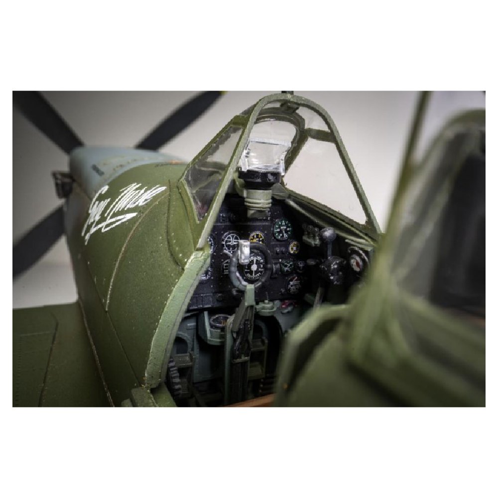 Airfix 1/24 Supermarine Spitfire Mk.viii