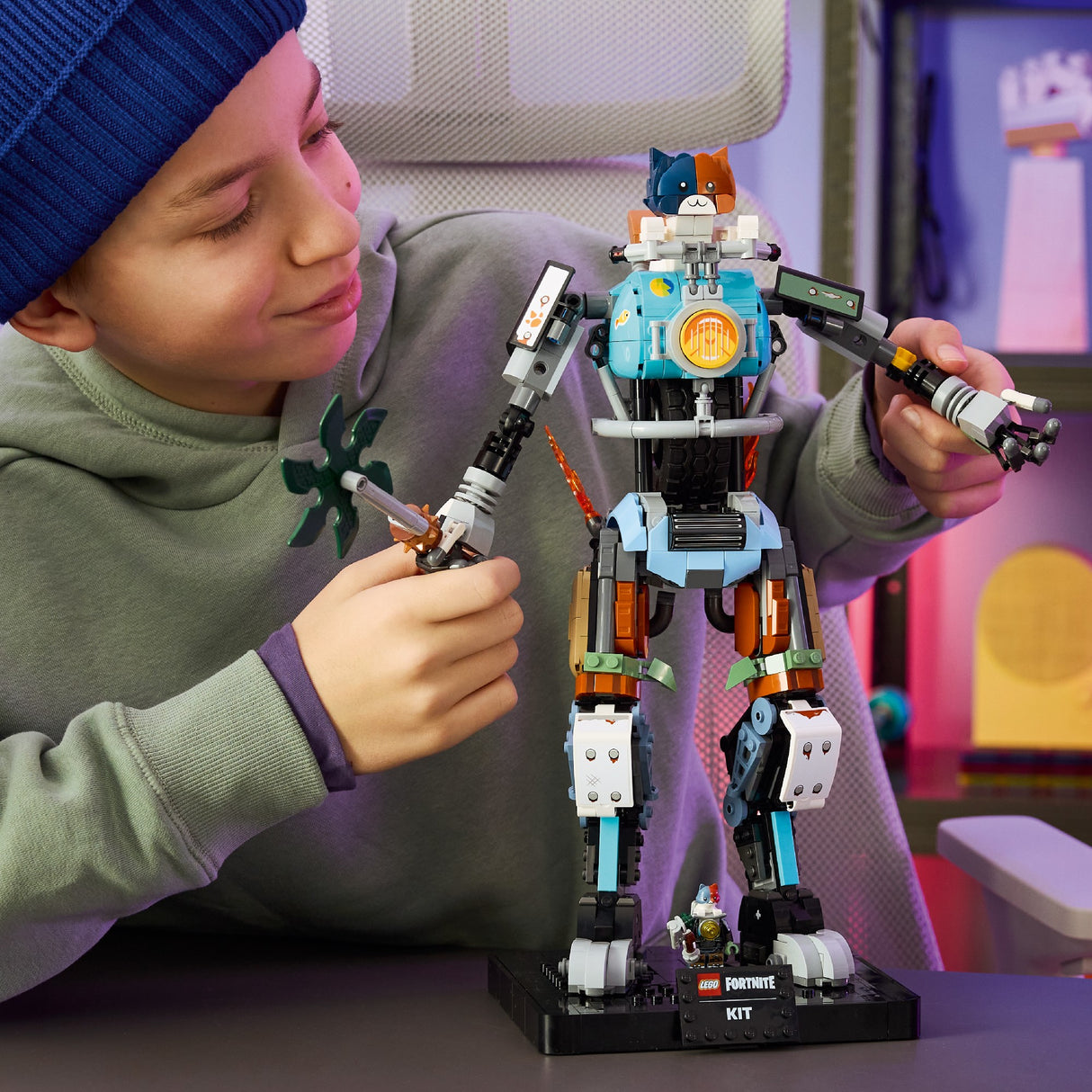 LEGO 77081 FORTNITE KIT DISPLAY MODEL AGE: 12+