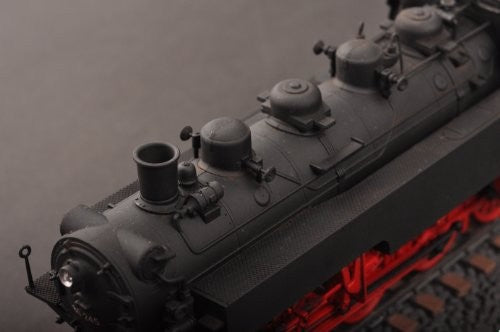 HOBBYBOSS 1/72 GERMAN DAMPFLOKOMOTIVE BR86