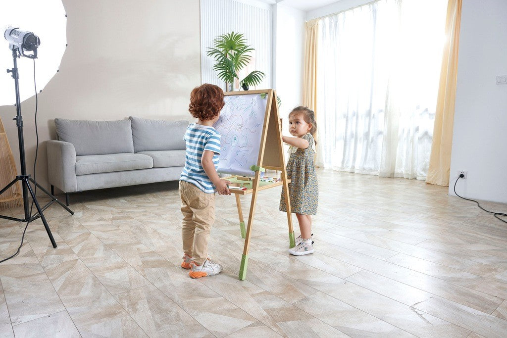 HAPE STEPUP BAMBOO EASEL