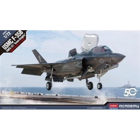 ACADEMY 1/72 USMC F-35B VMFA-121 'GREEN KNIGHTS'