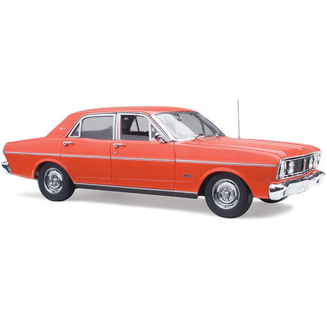 CLASSIC CARLECTABLES 1:18 FORD XT GT FALCON - BRAMBLES RED