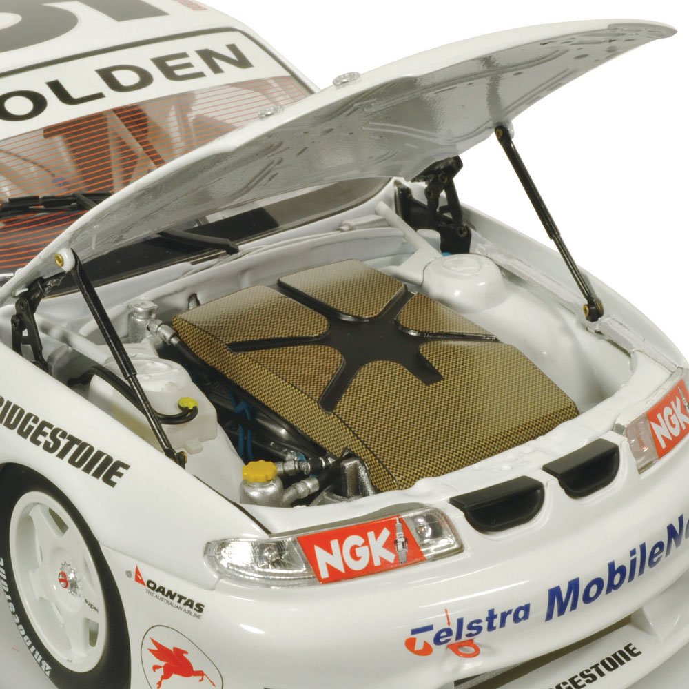 CLASSIC CARLECTABLE HOLDEN VR COMMODORE 1995 BATHURST