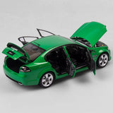 Authentic 1/18 Holden Ve Commodore Ss V - Atomic Green