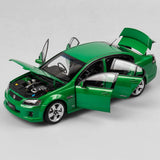 Authentic 1/18 Holden Ve Commodore Ss V - Atomic Green