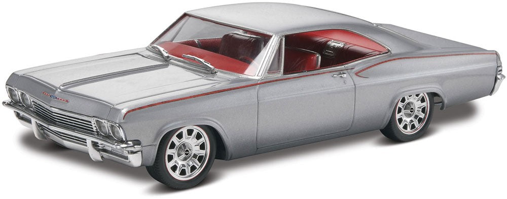 REVELL 1:25 65 CHEVY IMPALA